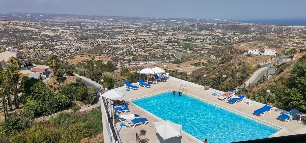 Pissouriana Hotel Apartments Εξωτερικό φωτογραφία