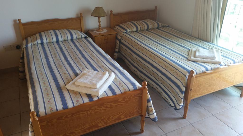 Pissouriana Hotel Apartments Εξωτερικό φωτογραφία
