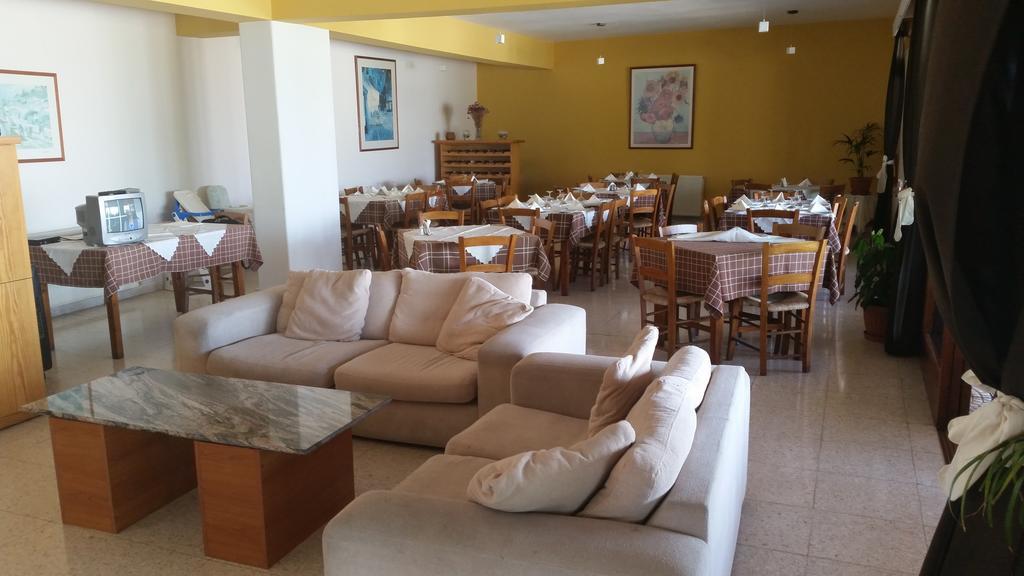 Pissouriana Hotel Apartments Εξωτερικό φωτογραφία